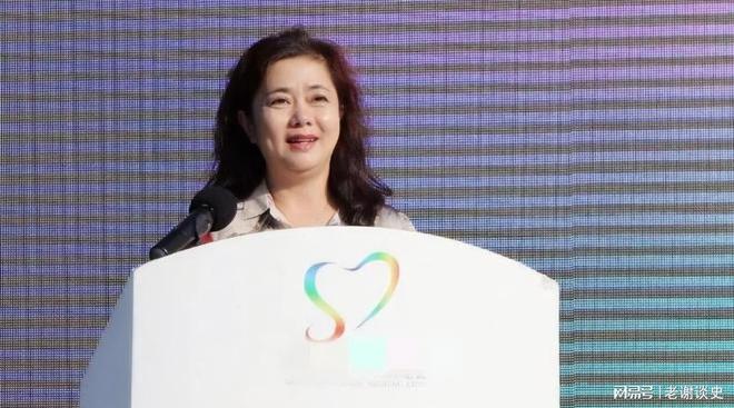 记：牟取私利独爱潜规则“小鲜肉”麻将胡了海南“绝世美人”高管陨落(图12)